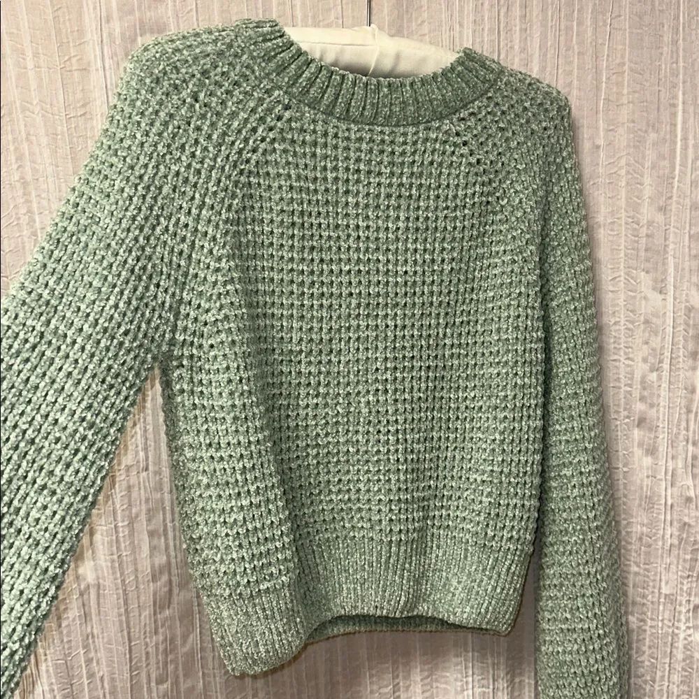ALTAR’D STATE S Sage Green Chenille Waffle Knit Crew Crop Raglan Sweater - Picture 7 of 13